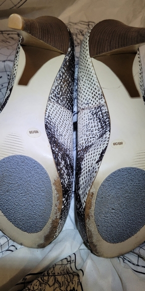 Jessica Simpson Snakeskin Peep-Toe Pumps - Picture 4 of 7